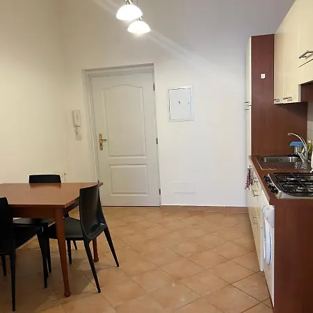 Residence Ai Due Mondi Praha Exteriér fotografie